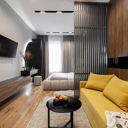 Dream Apartament On Drahomanova Street Львов Экстерьер фото