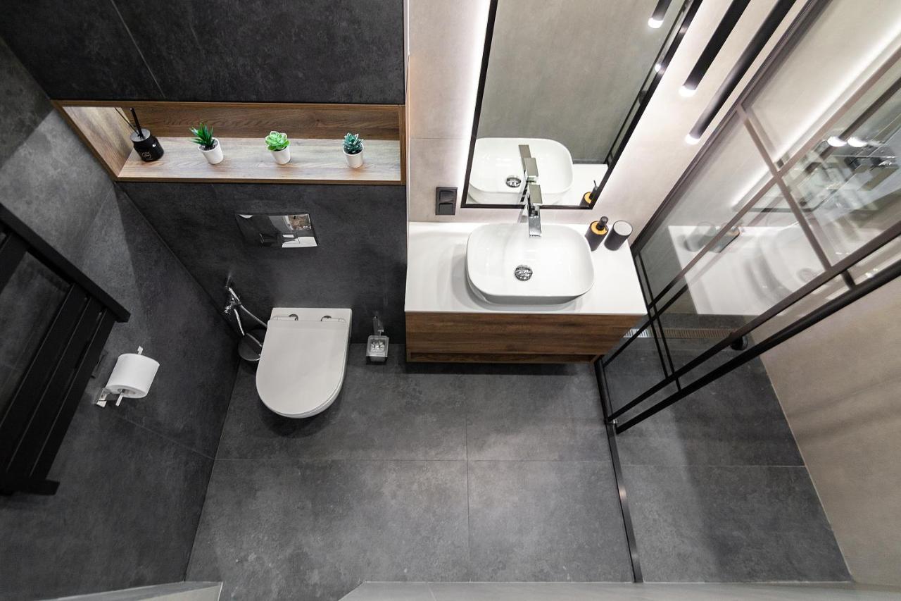 Dream Apartament On Drahomanova Street Львов Экстерьер фото