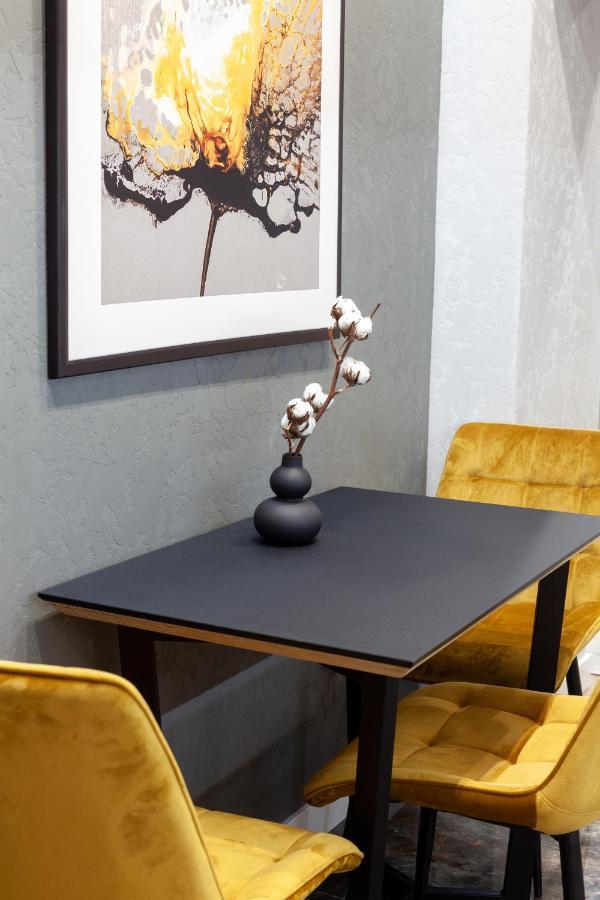 Dream Apartament On Drahomanova Street Львов Экстерьер фото