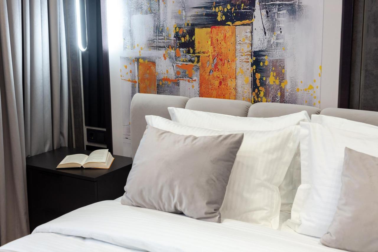Dream Apartament On Drahomanova Street Львов Экстерьер фото