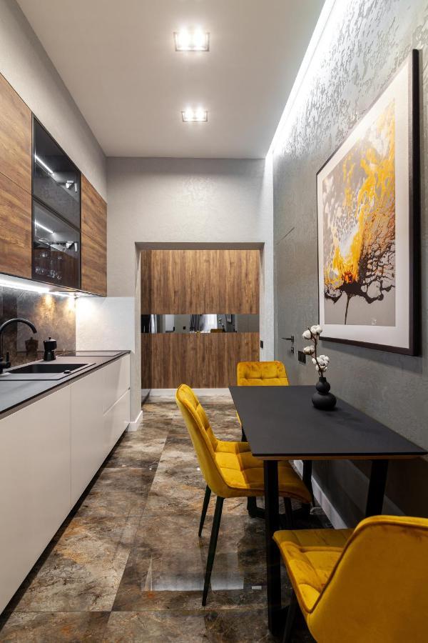 Dream Apartament On Drahomanova Street Львов Экстерьер фото